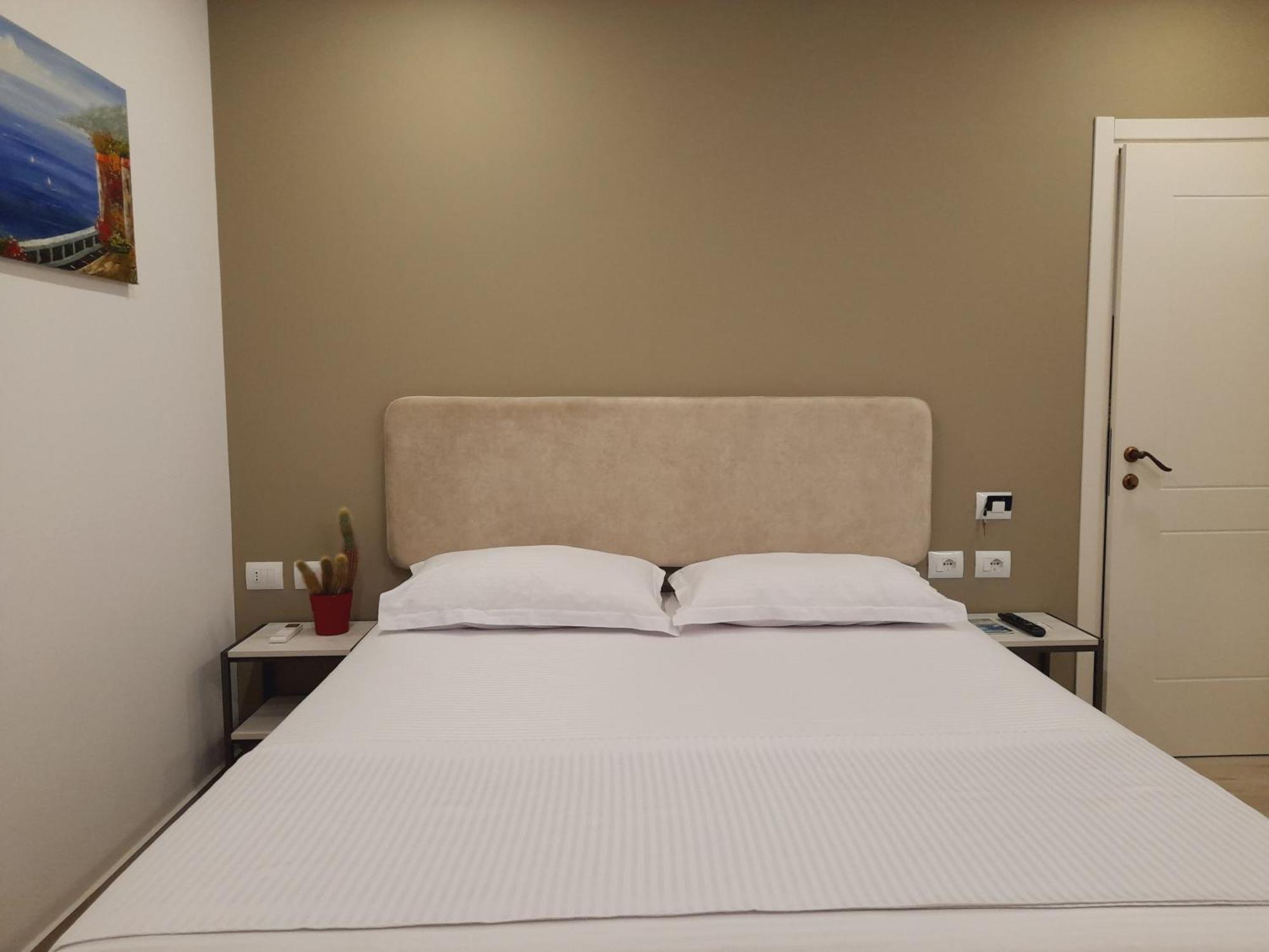 Vila Marjana Sarandë Rom bilde